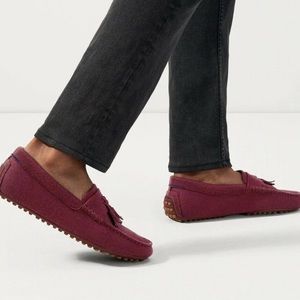 brand new, never been worn Rothy’s loafer